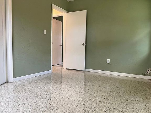 4th image of 6910 Dr Martin Luther King Jr St N #1