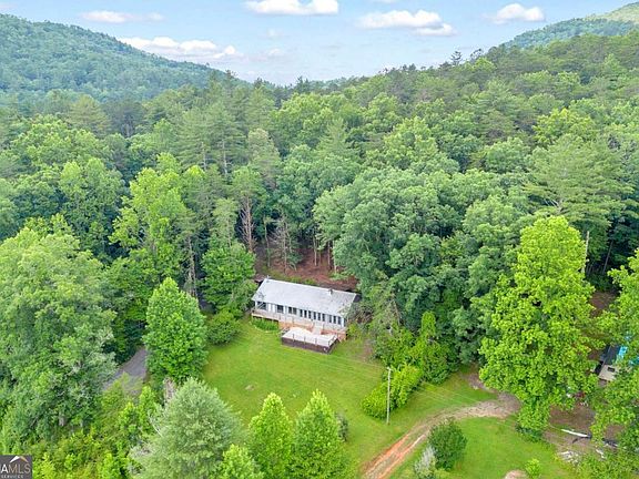 2nd image of 110 Wilderness End