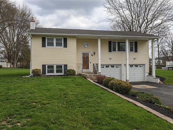 3rd image of 18 Groff Rd