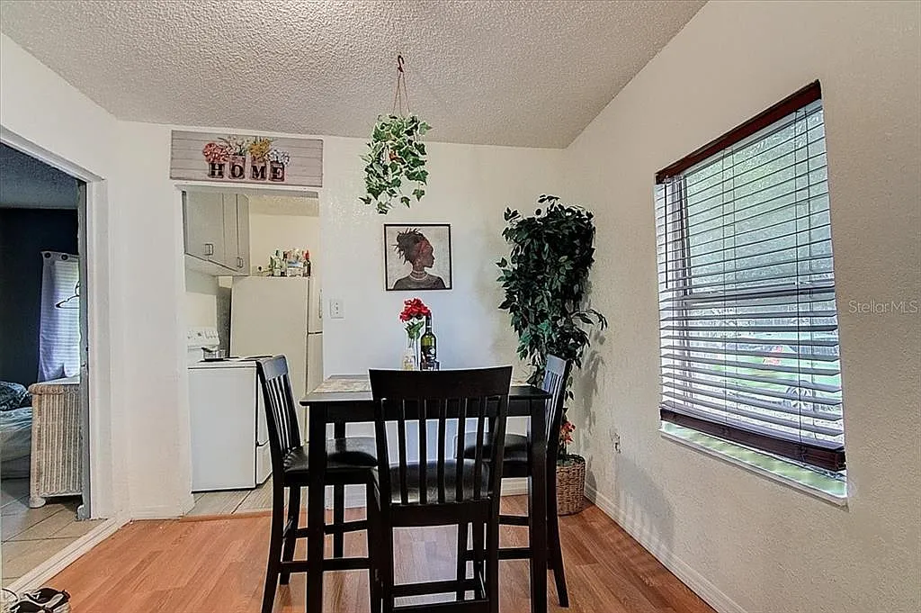 3 bed, 1100 sqft, $1,750 — Photo 4