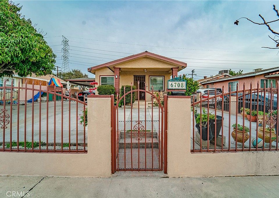 1st image of 6708 Hollenbeck St