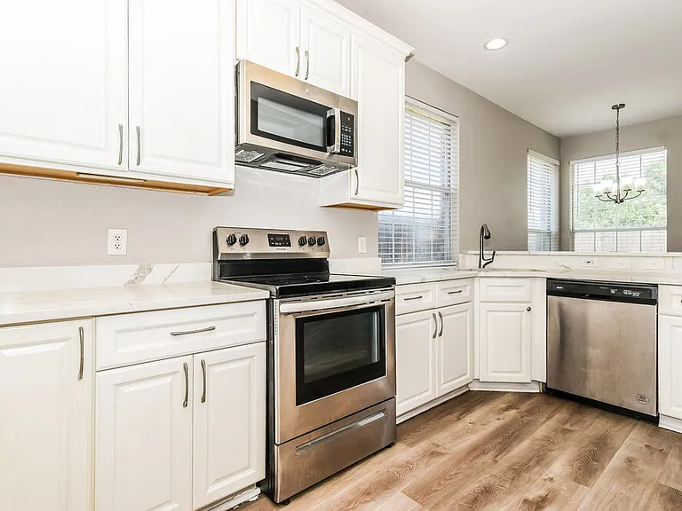 1333 Mill Wood Ln — Photo 9