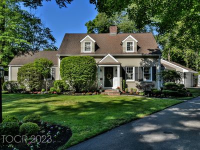 21 Cleverdon Rd, Ho Ho Kus, NJ, 07423