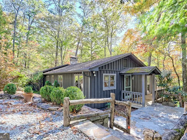 71 Rudy Ln, Clayton, GA 30525