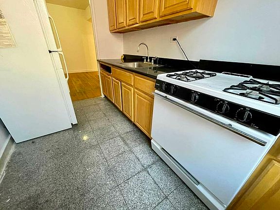 2nd image of 83-31 139th St #4F