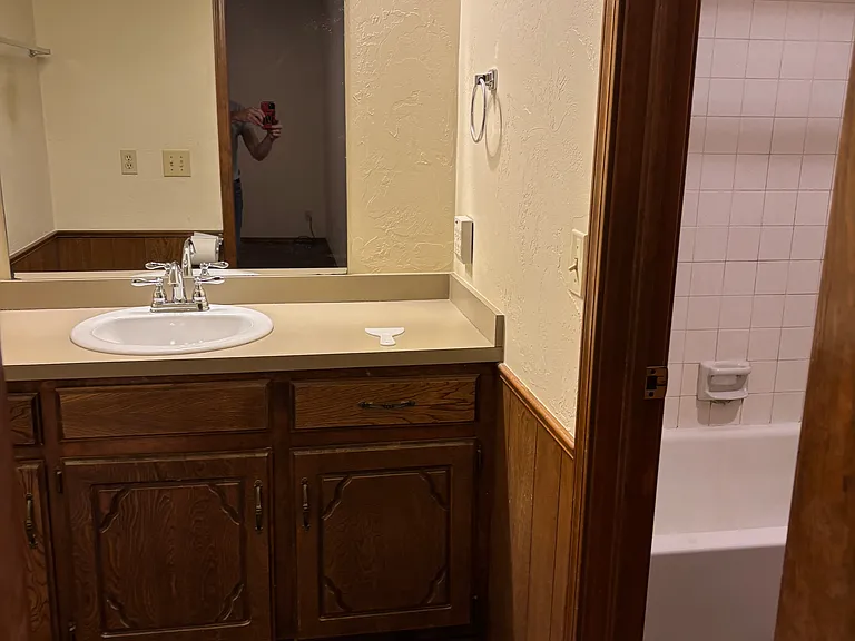 2436 SW 90th Pl — Photo 7