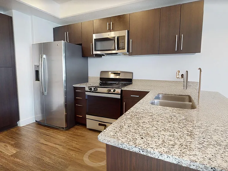 360 W Broadway S — Photo 1