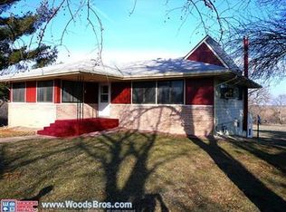 5841 Waverly Rd, Lincoln, NE 68517