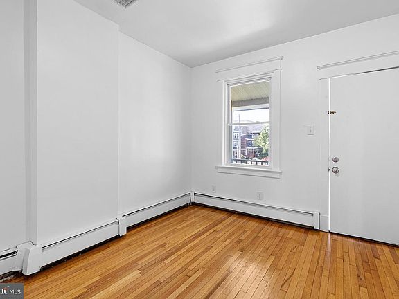 5th image of 703 N Rodney St