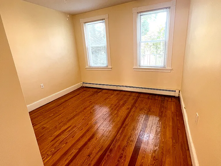 83 America St #1 — Photo 13