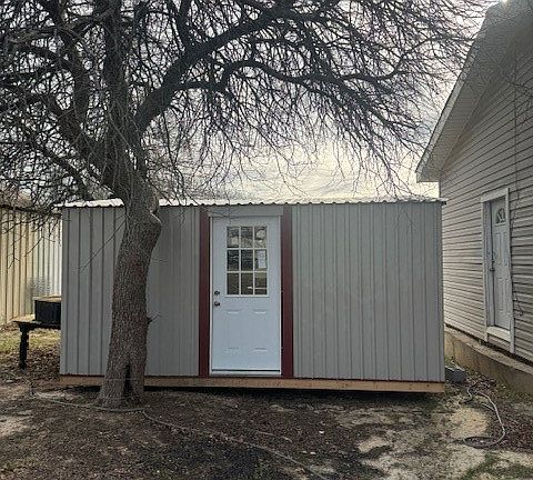 4th image of 178 County Road 4372