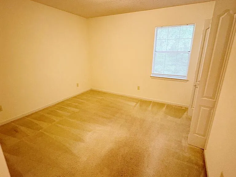 200-200 Woodland Cir — Photo 12
