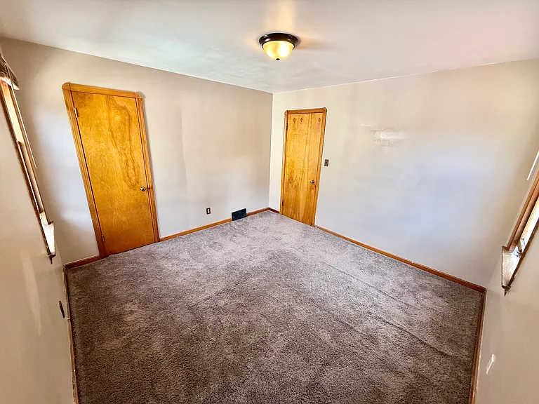 4627 Behrwald Ave #UP — Photo 12