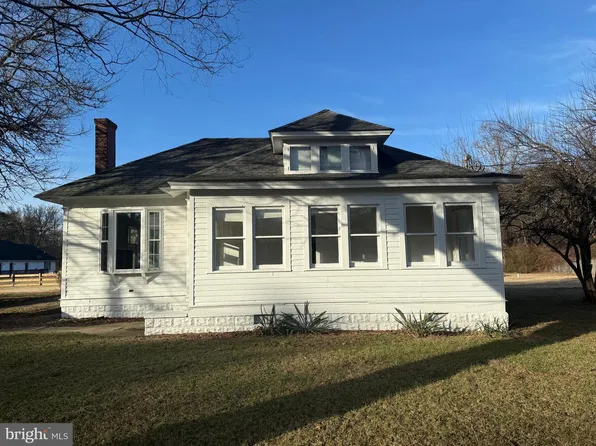 11584 Greensboro Rd, Greensboro, MD 21639