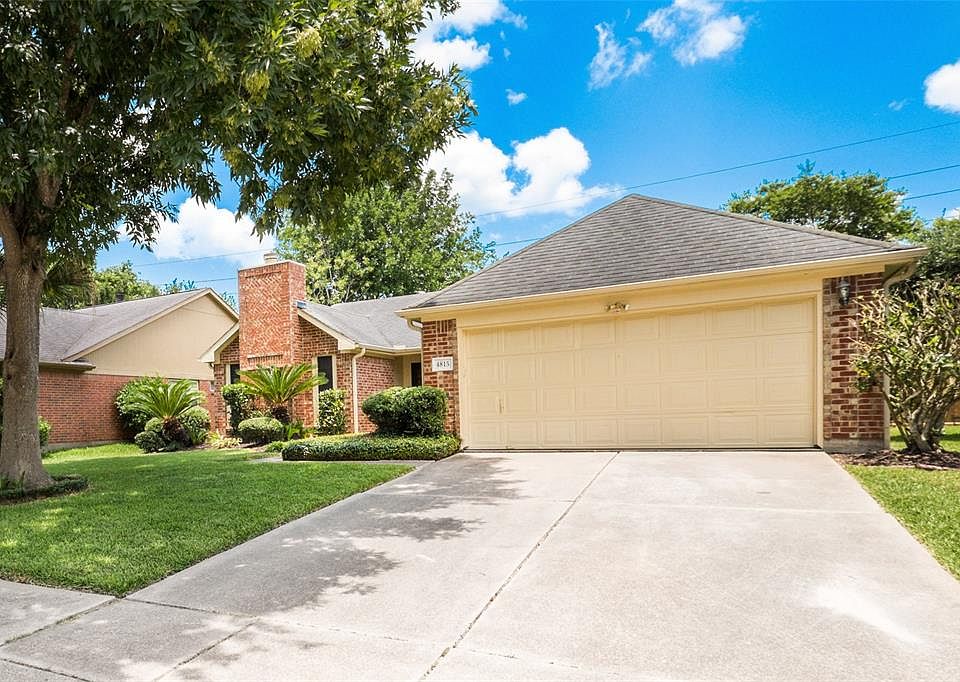 1st image of 4815 Meadowglen Dr