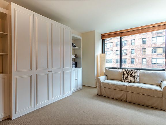 3rd image of 300 E 62nd St APT 503