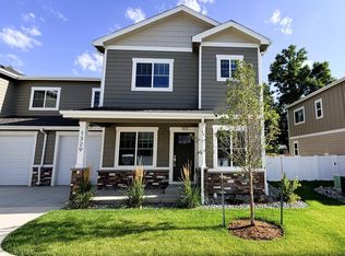 1329 E 4th St #150, Loveland, CO 80537