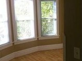 413 E Corrington Ave, Peoria, IL