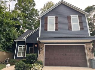 896 Mountain Ridge Dr, Homewood, AL 35209