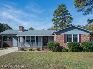 4703 Quaker Ct, Hope Mills, NC 28348