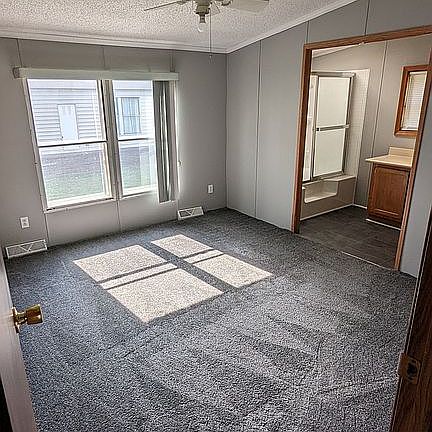 5th image of 133 Menlo Park Dr