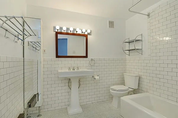 Rented by Corcoran | media 5