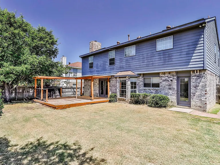 5504 Big Bend Dr — Photo 23
