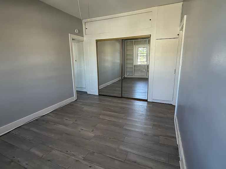 518 S 8th St #1 — Photo 3