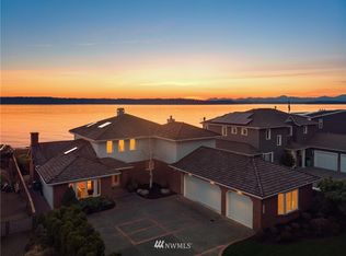 11061 Arroyo Beach Pl SW, Seattle, WA 98146