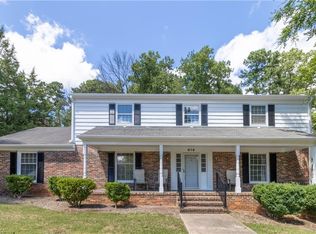 819 Rollingwood Dr, Greensboro, NC 27410