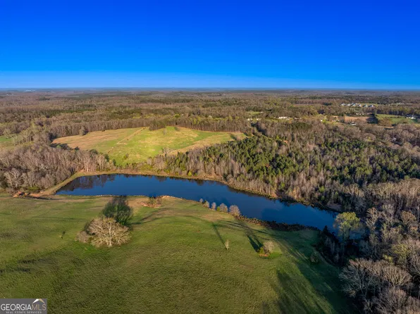 4 Legacy View, Hartwell, GA 30643