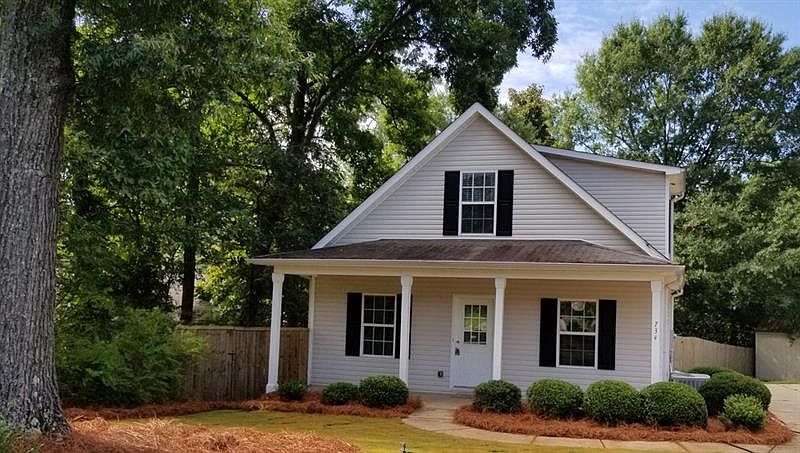 1st image of 734 Skyview Dr