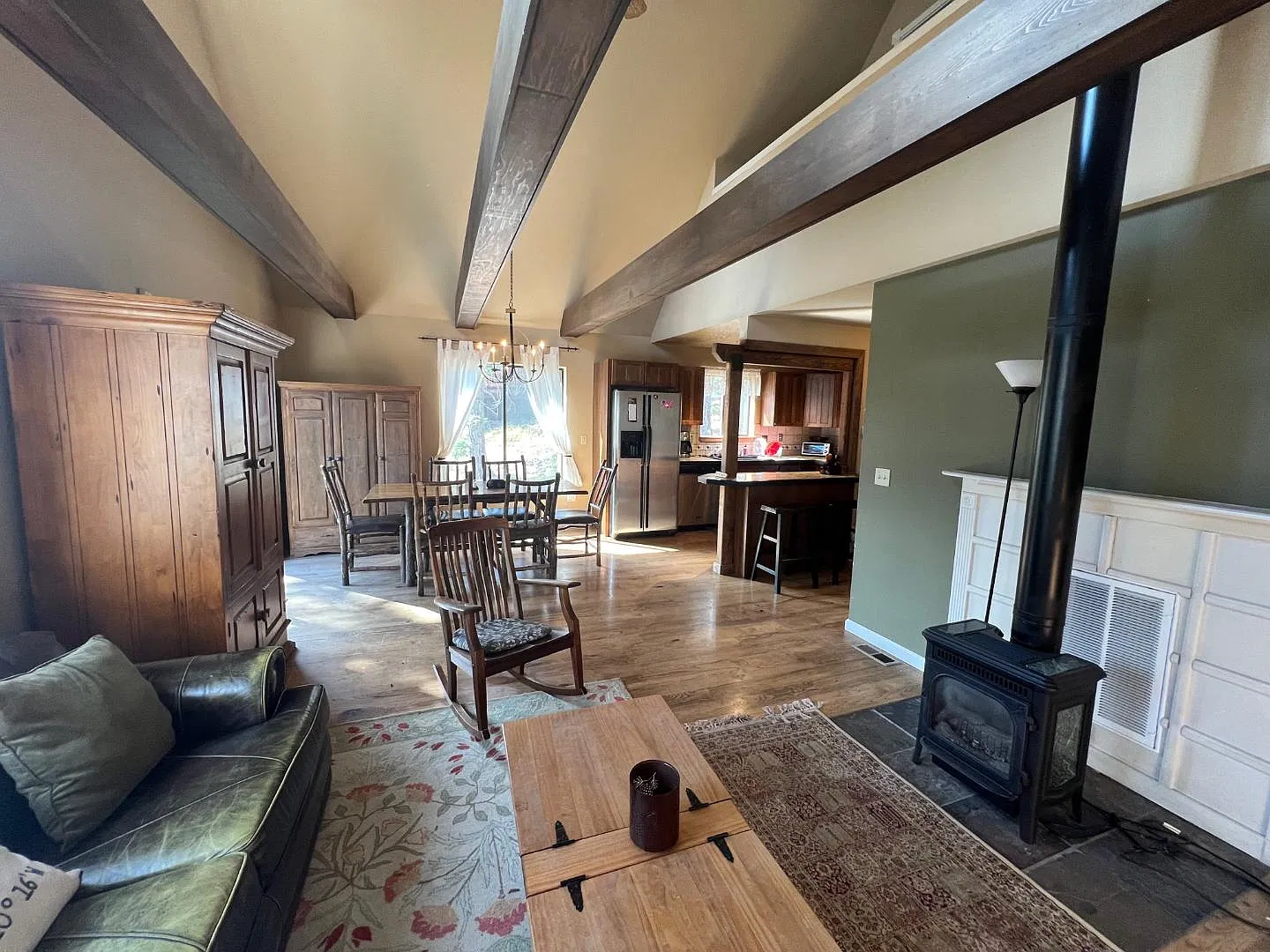 14385 Denton Ave — Photo 3