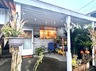 108 S Walnut St, Morgantown, WV 26501