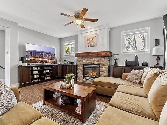 5th image of 23462 133rd Ave