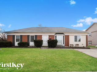 703 Halstead Ave, Romeoville, IL 60446