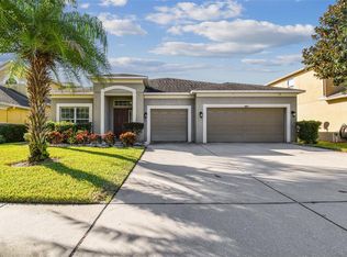 1407 Rushgrove Cir, Dover, FL 33527