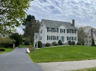 12 Allgrove Ln, Wilmington, MA 01887