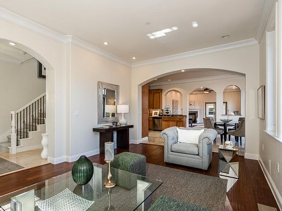 5th image of 463 S Murphy Ave #463