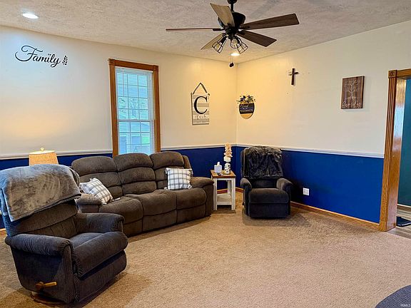 3rd image of 8203 E Schnellville Rd