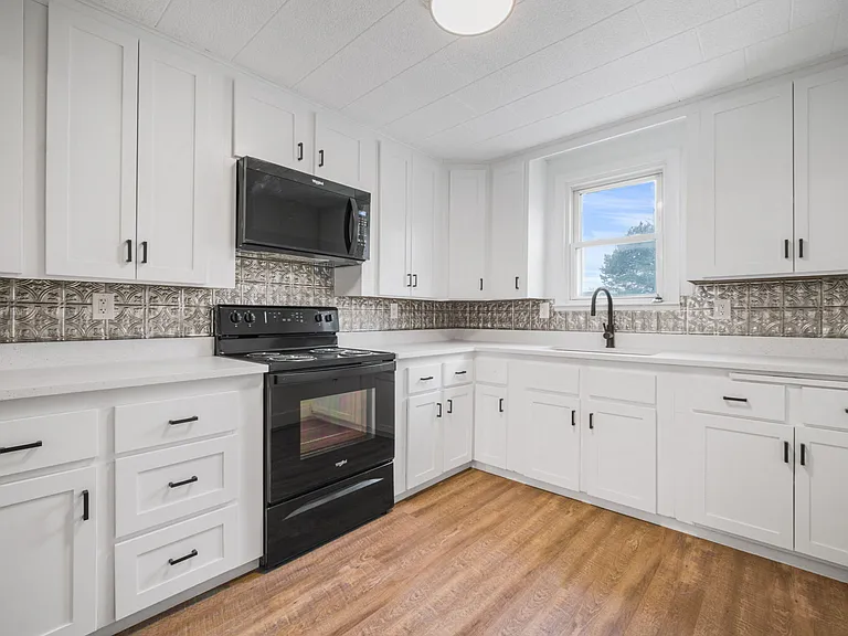 1003 Ross Rd — Photo 29