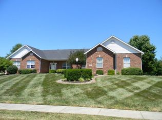 133 Oakland Dr, Troy, IL 62294