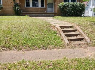 303 N Main St, Rusk, TX 75785