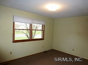 5th image of 410 Suppiger Way