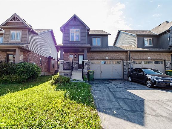 2nd image of 143 Stonebrook Way NE
