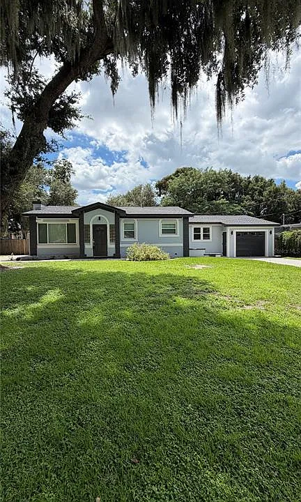 270 W Pineloch Ave