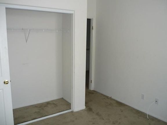 Room/Closet