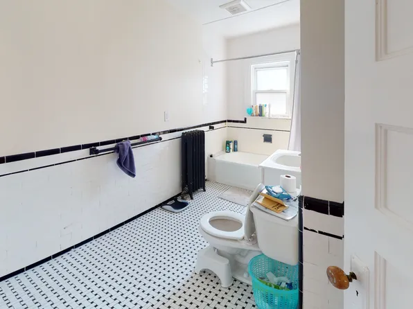 (undisclosed Address), Brookline, MA 02446