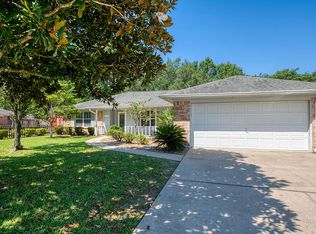 545 Tarkiln Oaks Cir, Pensacola, FL 32506