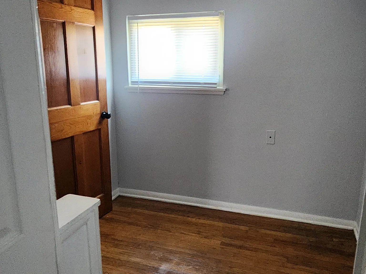 3 bed, 1092 sqft, $2,000 — Photo 3